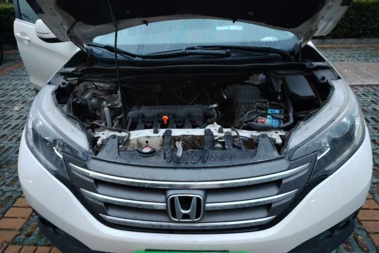 Used Honda CR-V 2012 2.0L Four-wheel Drive Classic Edition Engine Bay