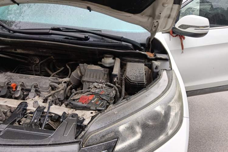Used Honda CR-V 2012 2.0L two-wheel drive urban version Engine Bay Left