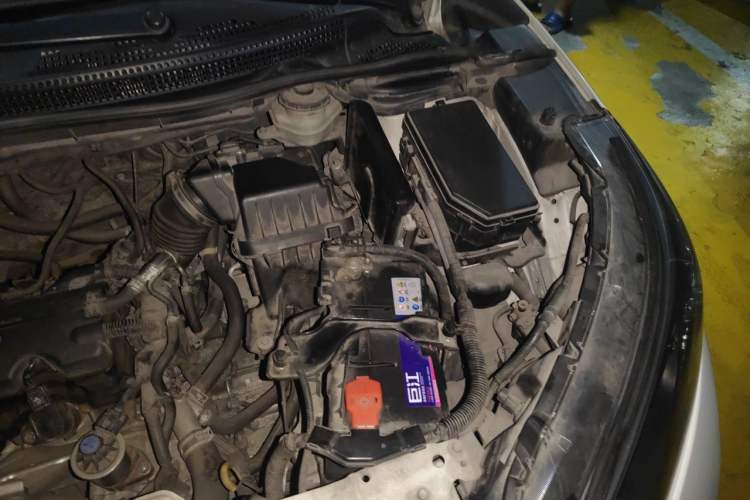 Used Honda CR-V 2012 2.0L Four-wheel Drive Classic Edition Engine Bay Left