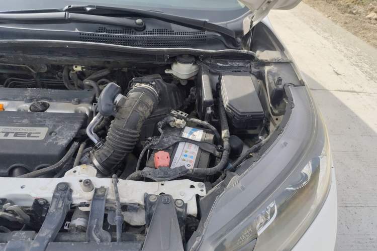 Used Honda CR-V 2012 2.4L four-wheel drive luxury version Engine Bay Left