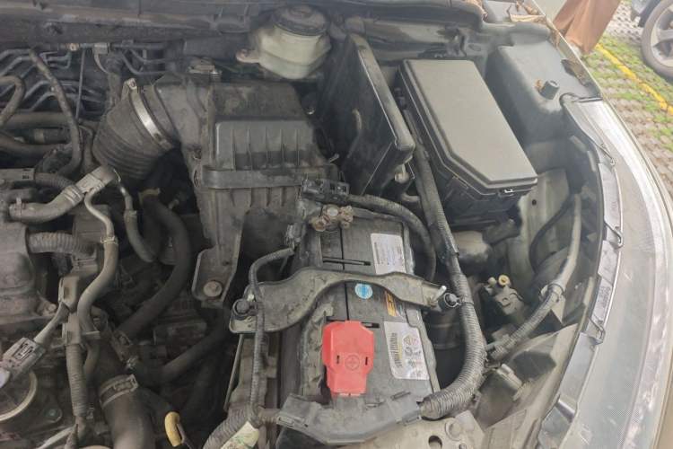 Used Honda CR-V 2012 2.0L two-wheel drive urban version Engine Bay Left