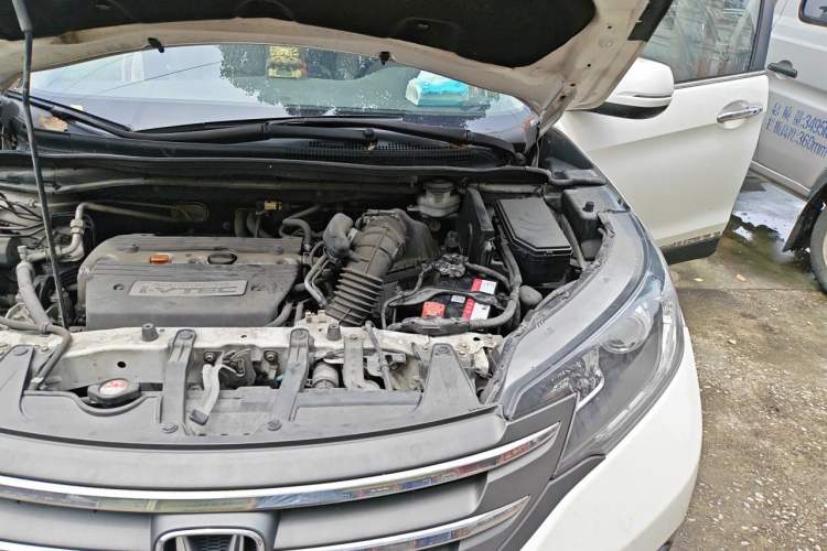 Used Honda CR-V 2012 2.0L two-wheel drive urban version Engine Bay Left