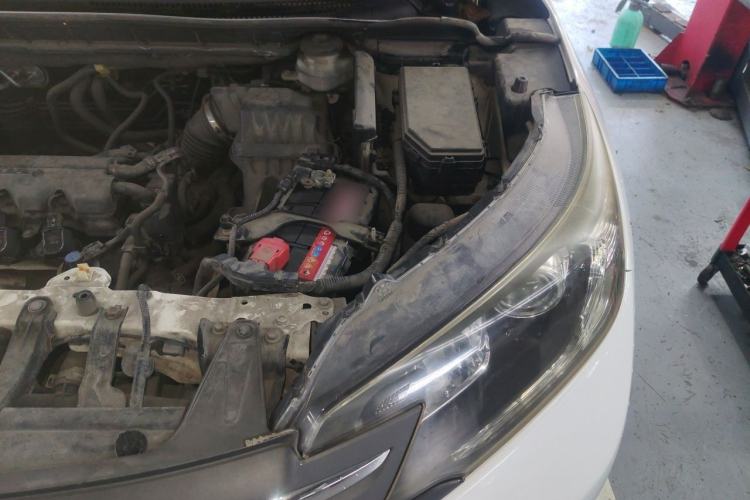 Used Honda CR-V 2012 2.0L Four-wheel Drive Classic Edition Engine Bay Left
