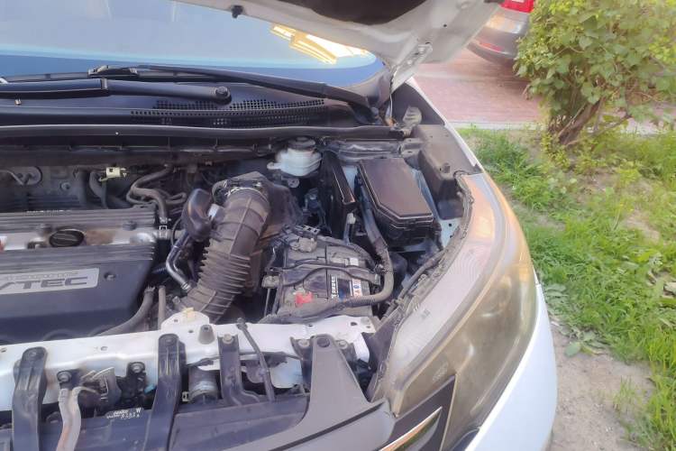 Used Honda CR-V 2012 2.4L four-wheel drive luxury version Engine Bay Left
