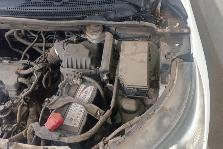 Used Honda CR-V 2012 2.0L two-wheel drive urban version Engine Bay Left