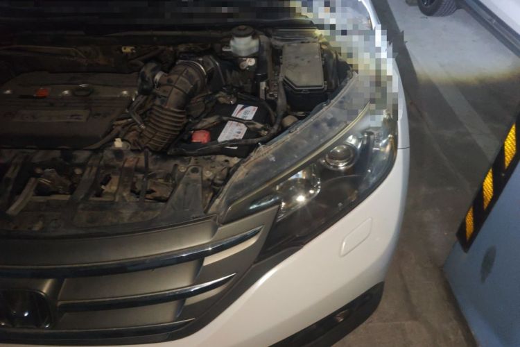 Used Honda CR-V 2012 2.4L Four-Wheel Drive Prestige Navigation Edition Engine Bay Left