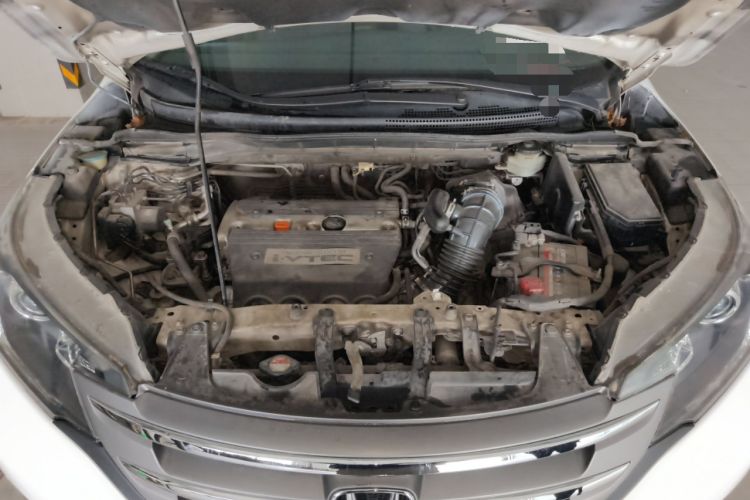 Used Honda CR-V 2012 2.4L four-wheel drive luxury version Engine Bay