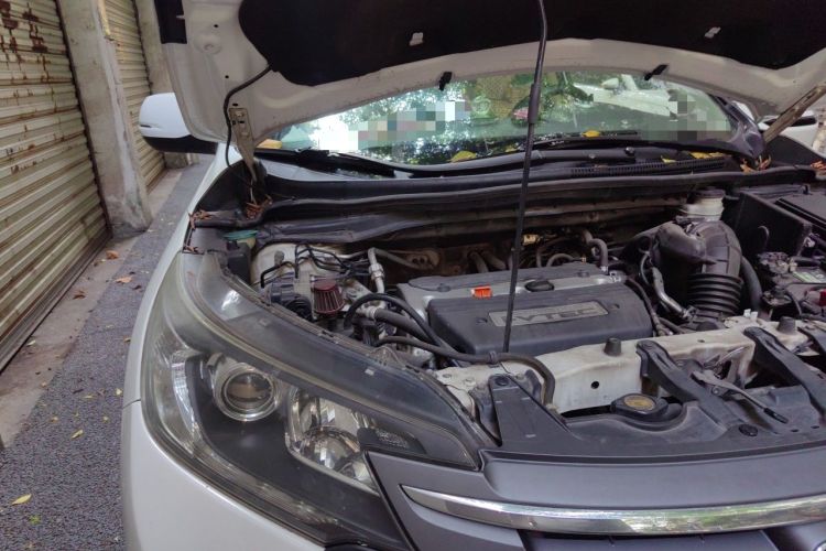 Used Honda CR-V 2012 2.4L four-wheel drive luxury version Engine Bay Right
