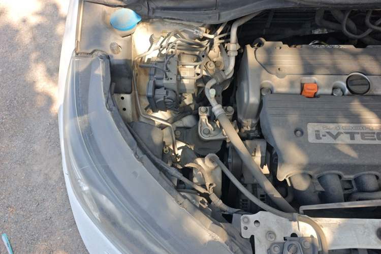 Used Honda CR-V 2012 2.4L Four-Wheel Drive Prestige Navigation Edition Engine Bay Right