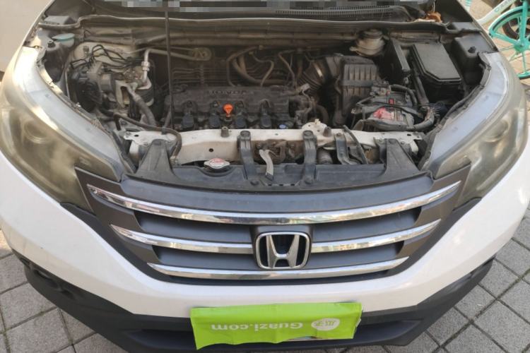 Used Honda CR-V 2012 2.0L two-wheel drive urban version Engine Bay
