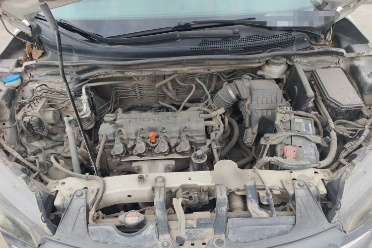 Used Honda CR-V 2012 2.0L two-wheel drive urban version Engine Bay