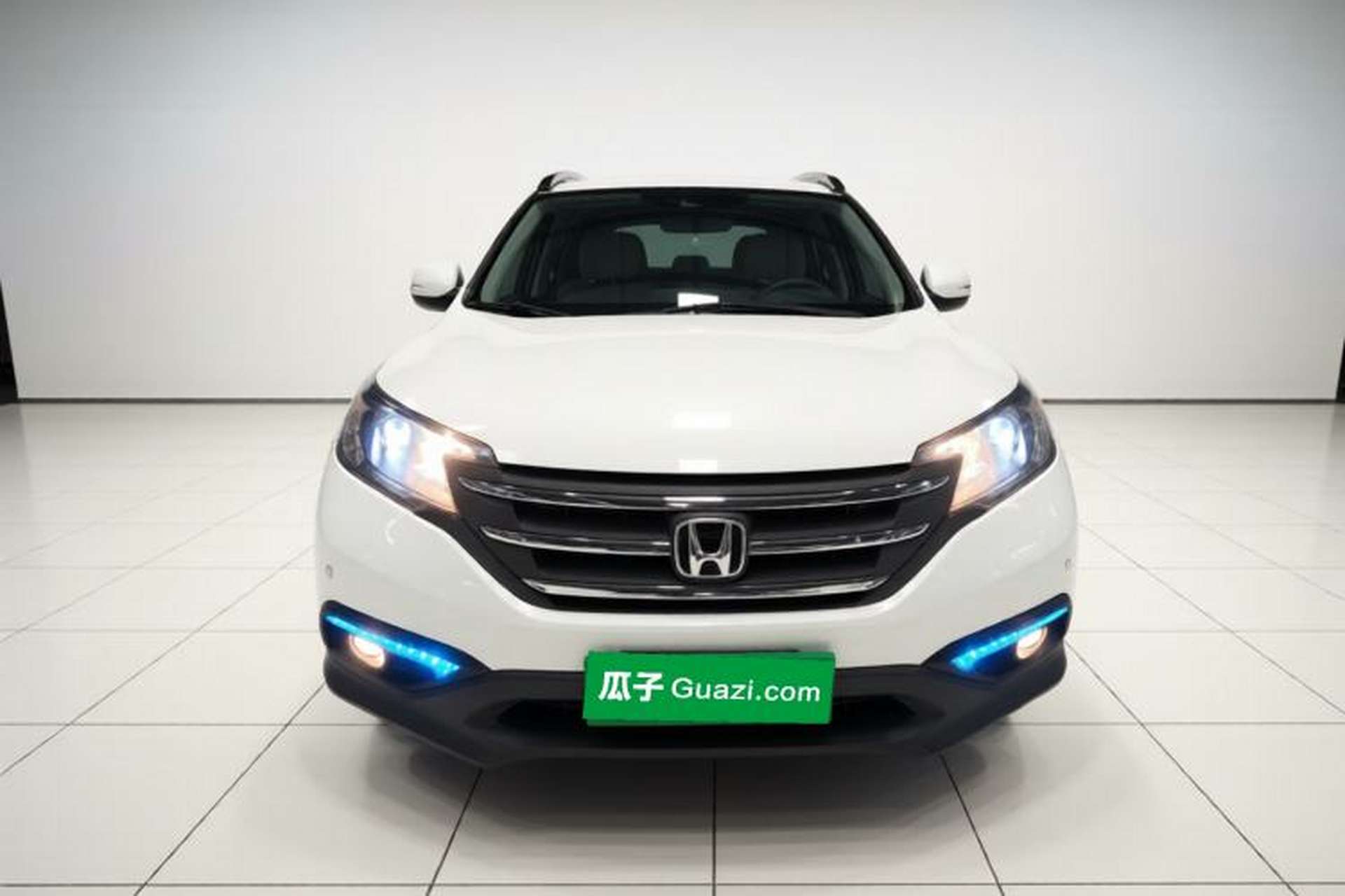 Used Honda CR-V 2012 2.0L two-wheel drive urban version Front