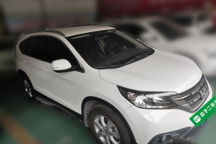 Used Honda CR-V 2012 2.0L two-wheel drive urban version Front Right 45 Deg