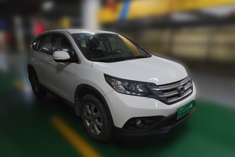 Used Honda CR-V 2012 2.0L two-wheel drive urban version Front Right 45 Deg