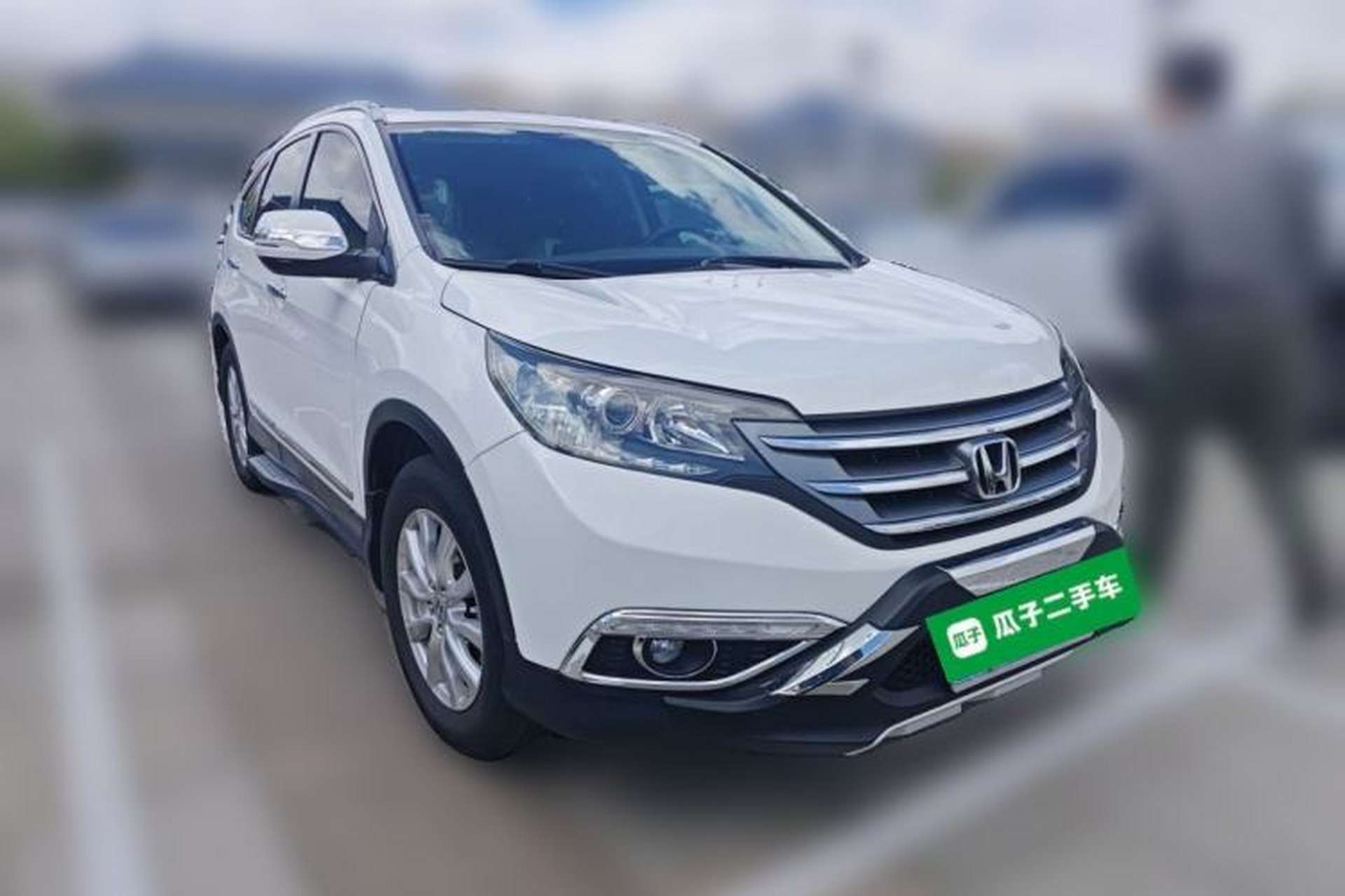 Used Honda CR-V 2012 2.0L Four-wheel Drive Classic Edition Front Right 45 Deg