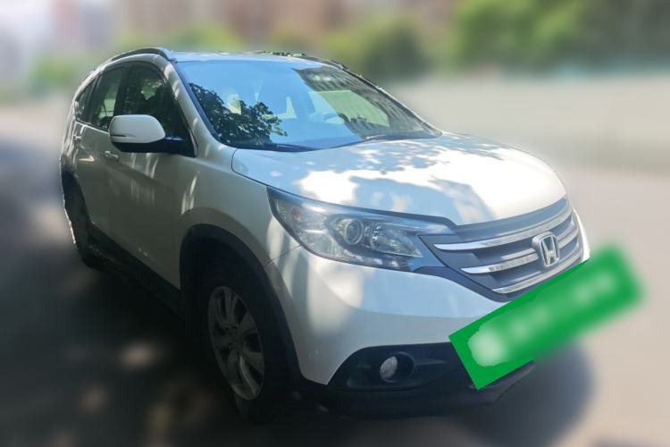 Used Honda CR-V 2012 2.0L two-wheel drive urban version Front Right 45 Deg