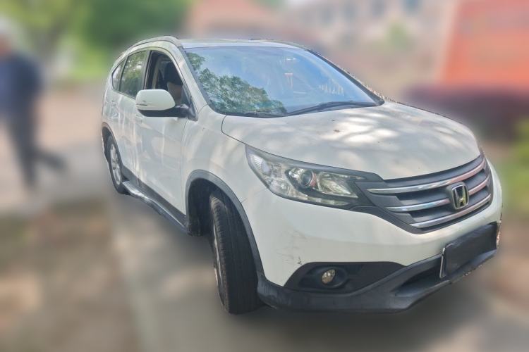 Used Honda CR-V 2012 2.0L two-wheel drive urban version Front Right 45 Deg
