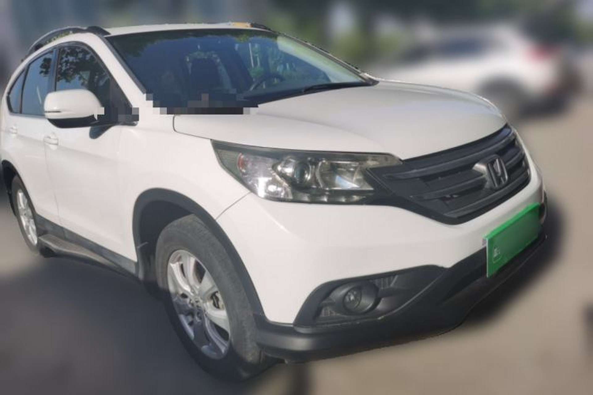 Used Honda CR-V 2012 2.0L two-wheel drive urban version Front Right 45 Deg