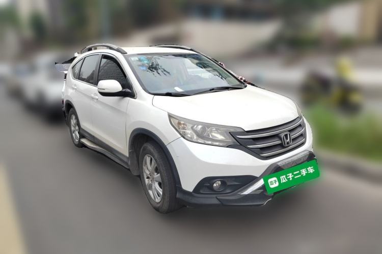 Used Honda CR-V 2012 2.0L two-wheel drive urban version Front Right 45 Deg