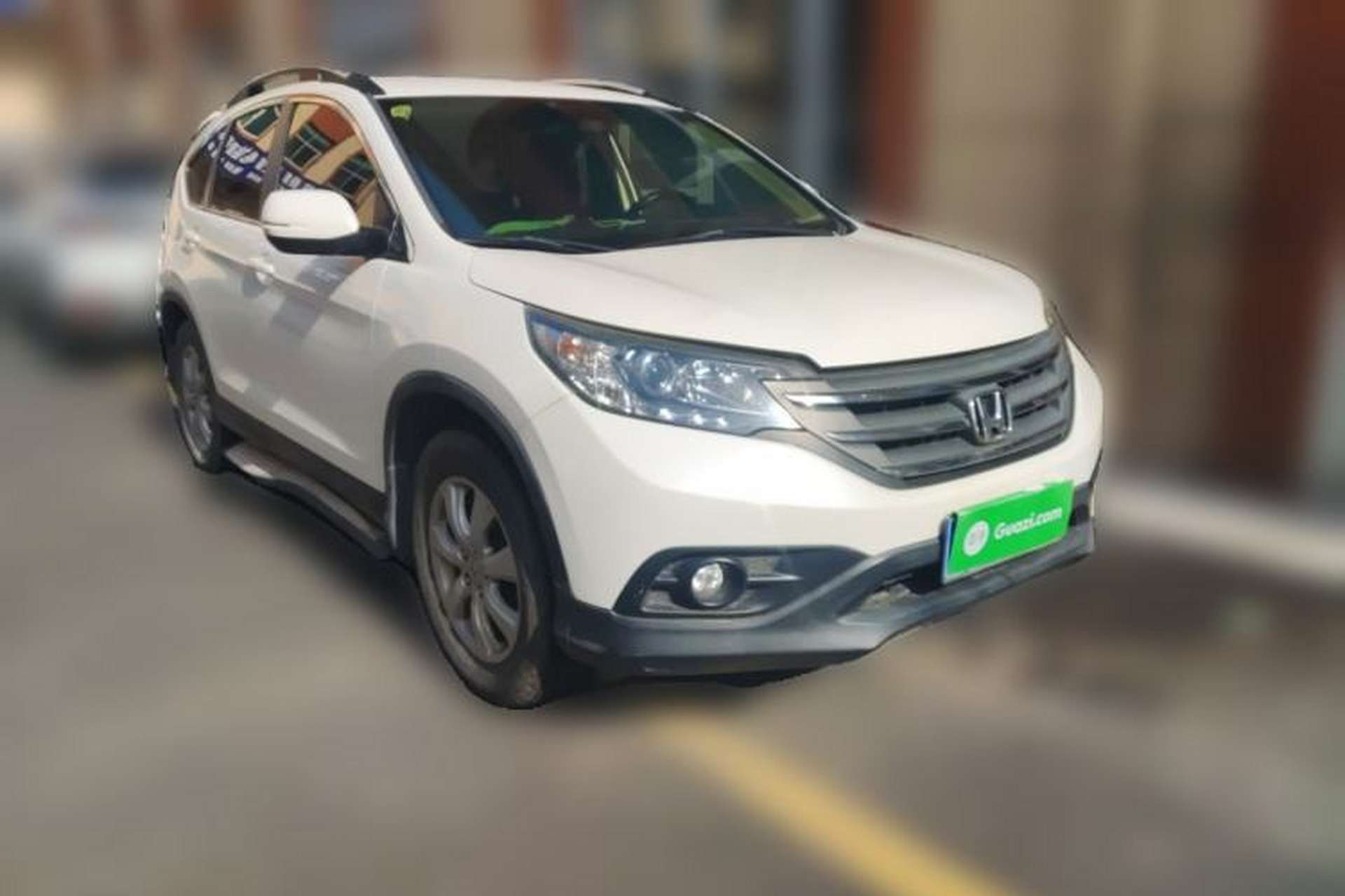 Used Honda CR-V 2012 2.0L two-wheel drive urban version Front Right 45 Deg