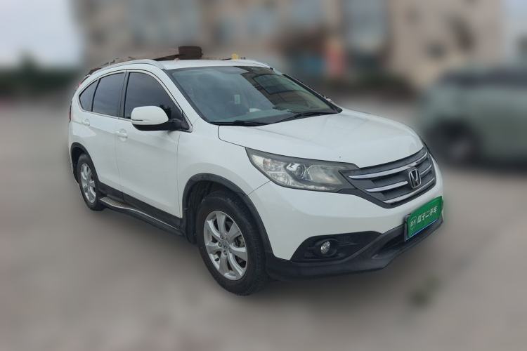 Used Honda CR-V 2012 2.0L two-wheel drive urban version Front Right 45 Deg
