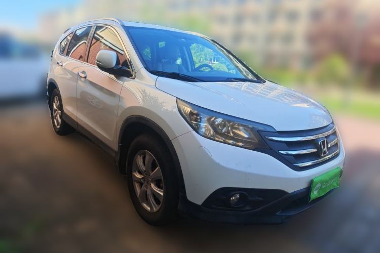 Used Honda CR-V 2012 2.0L two-wheel drive urban version Front Right 45 Deg