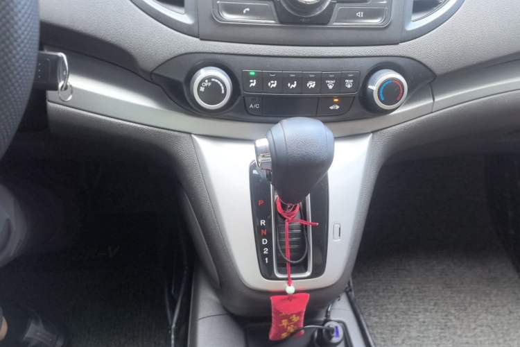 Used Honda CR-V 2012 2.0L two-wheel drive urban version Gear Lever