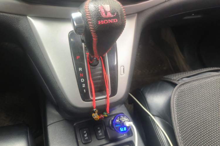 Used Honda CR-V 2012 2.4L four-wheel drive luxury version Gear Lever