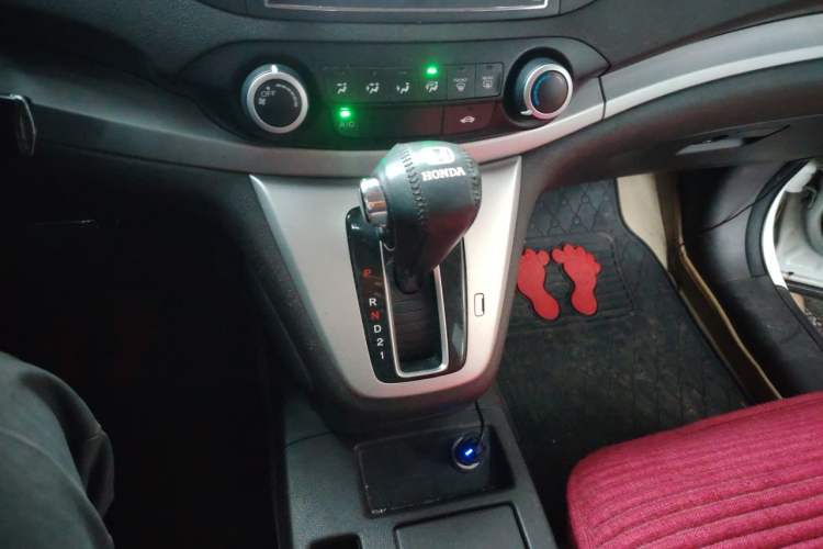 Used Honda CR-V 2012 2.0L two-wheel drive urban version Gear Lever