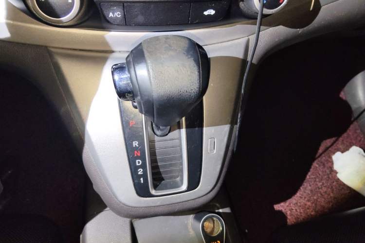 Used Honda CR-V 2012 2.0L two-wheel drive urban version Gear Lever