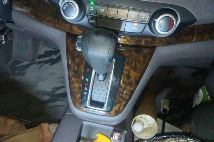 Used Honda CR-V 2012 2.0L two-wheel drive urban version Gear Lever