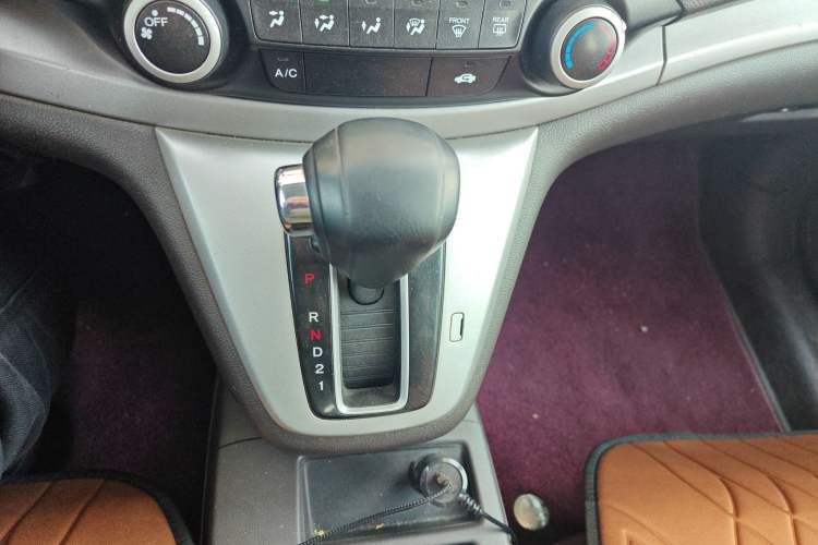 Used Honda CR-V 2012 2.0L two-wheel drive urban version Gear Lever