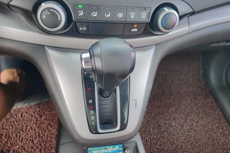 Used Honda CR-V 2012 2.0L two-wheel drive urban version Gear Lever