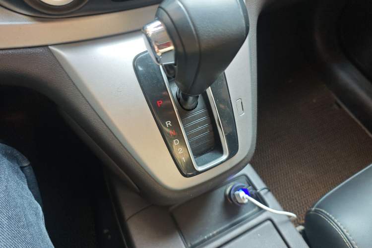 Used Honda CR-V 2012 2.0L two-wheel drive urban version Gear Lever