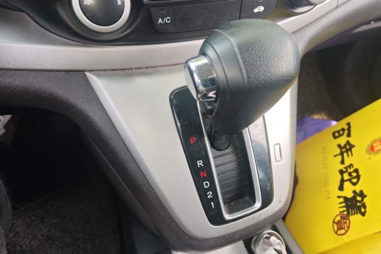 Used Honda CR-V 2012 2.0L two-wheel drive urban version Gear Lever