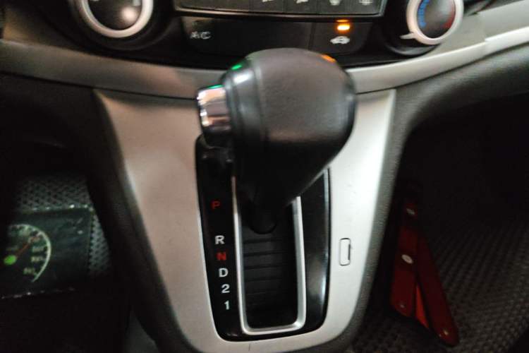 Used Honda CR-V 2012 2.0L two-wheel drive urban version Gear Lever