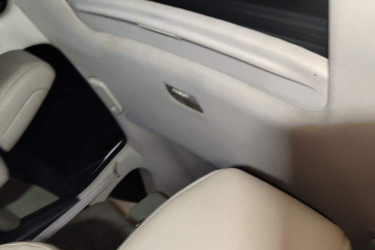 Used Honda CR-V 2012 2.4L four-wheel drive luxury version Headliner