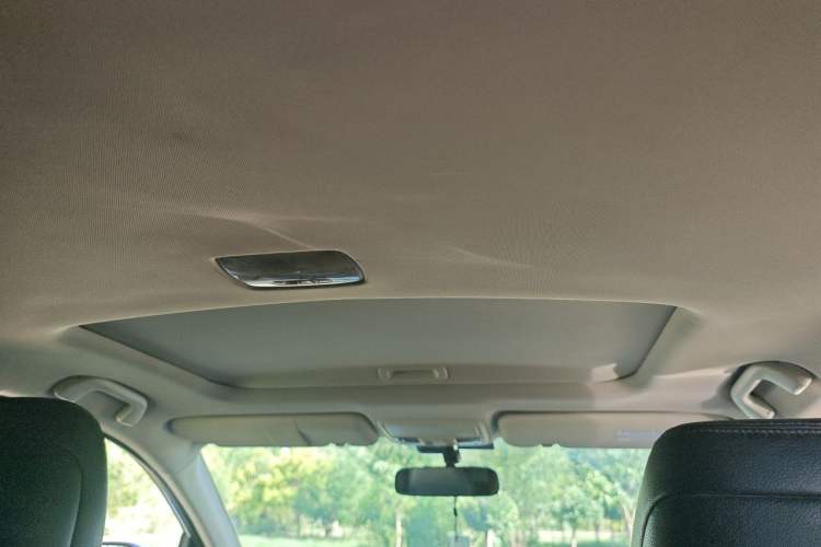 Used Honda CR-V 2012 2.4L four-wheel drive luxury version Headliner