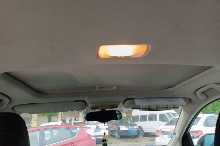 Used Honda CR-V 2012 2.4L four-wheel drive luxury version Headliner