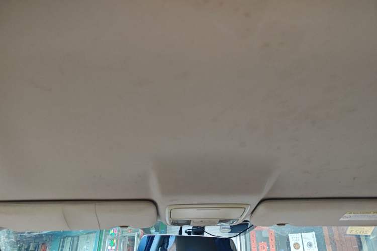 Used Honda CR-V 2012 2.0L two-wheel drive urban version Headliner