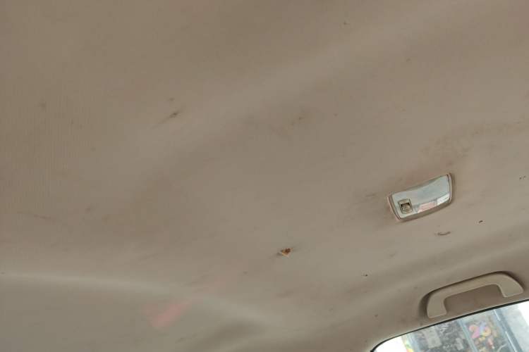 Used Honda CR-V 2012 2.0L two-wheel drive urban version Headliner