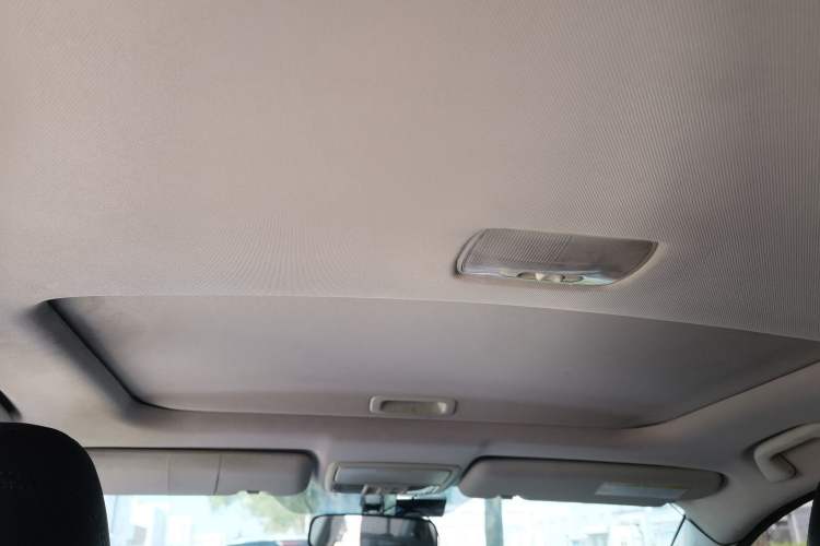 Used Honda CR-V 2012 2.0L Four-wheel Drive Classic Edition Headliner