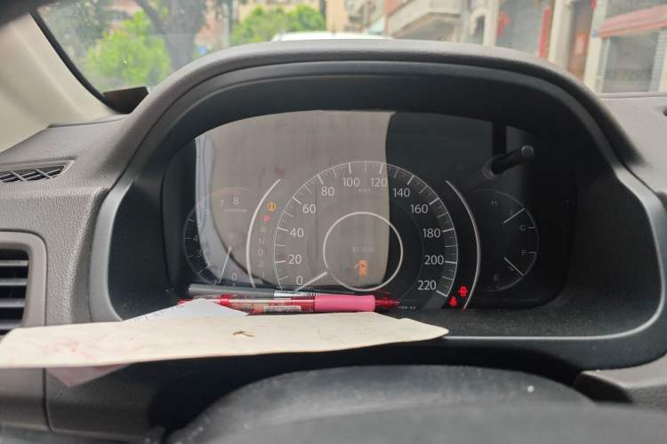 Used Honda CR-V 2012 2.0L two-wheel drive urban version Instrument Cluster