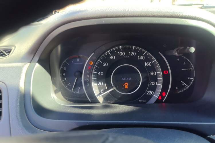 Used Honda CR-V 2012 2.0L two-wheel drive urban version Instrument Cluster