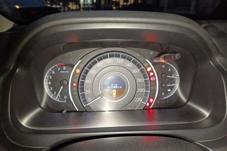 Used Honda CR-V 2012 2.4L four-wheel drive luxury version Instrument Cluster