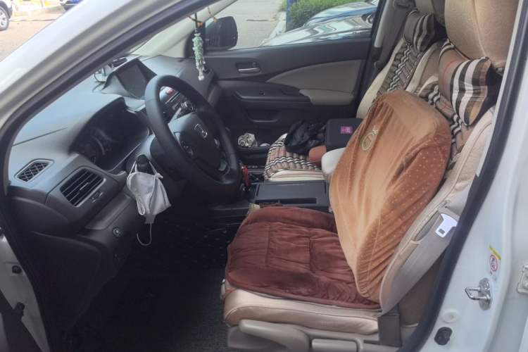 Used Honda CR-V 2012 2.0L two-wheel drive urban version Left Front Seat