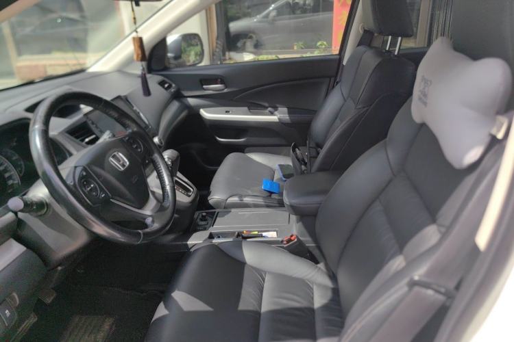 Used Honda CR-V 2012 2.4L four-wheel drive luxury version Left Front Seat