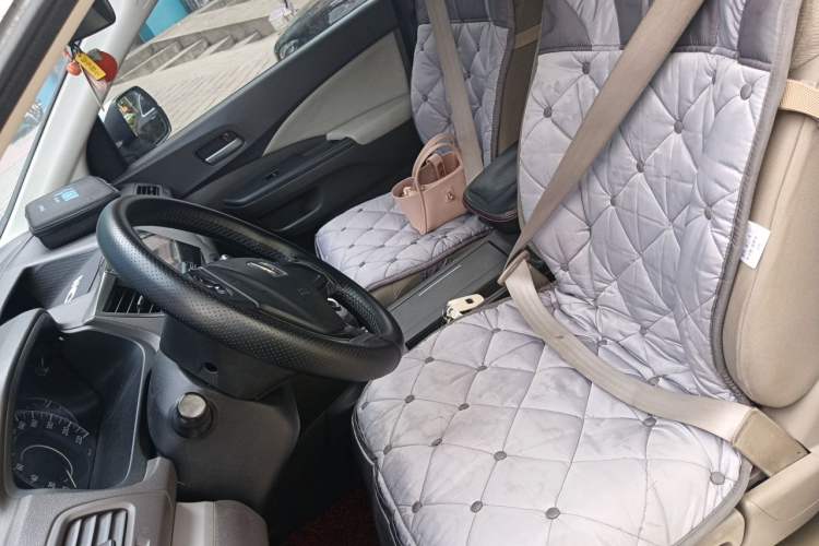 Used Honda CR-V 2012 2.0L two-wheel drive urban version Left Front Seat