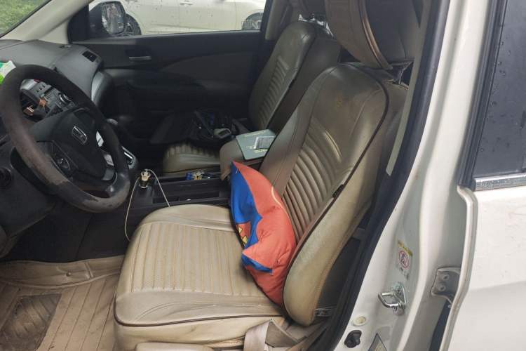 Used Honda CR-V 2012 2.0L two-wheel drive urban version Left Front Seat
