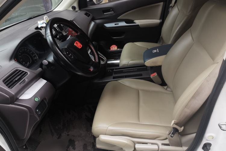 Used Honda CR-V 2012 2.0L two-wheel drive urban version Left Front Seat